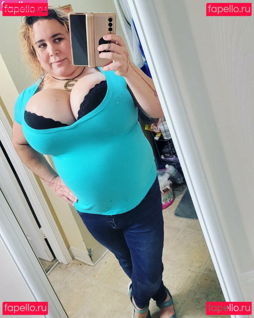Maxine Tangles / tddyskddles / tiddy_skiddles / tiddyskiddles Onlyfans Photo Gallery 