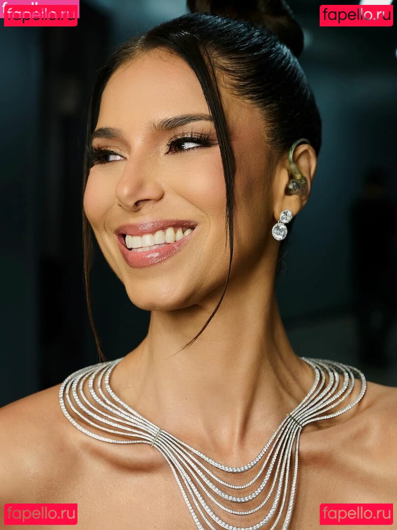 Roselyn Sanchez / roselyn_sanchez / supersanchez Onlyfans Photo Gallery 