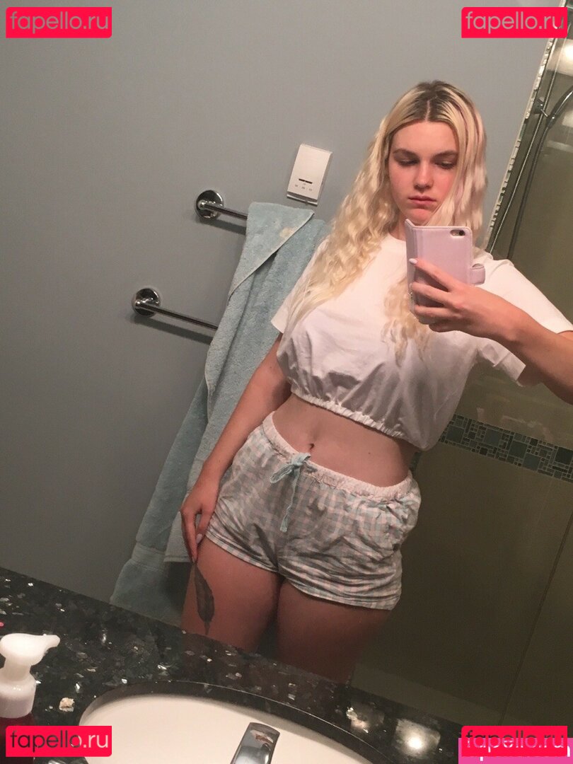 Sarah Z / heirrogant / marysuewriter / sarahz Nude Onlyfans Photo 27