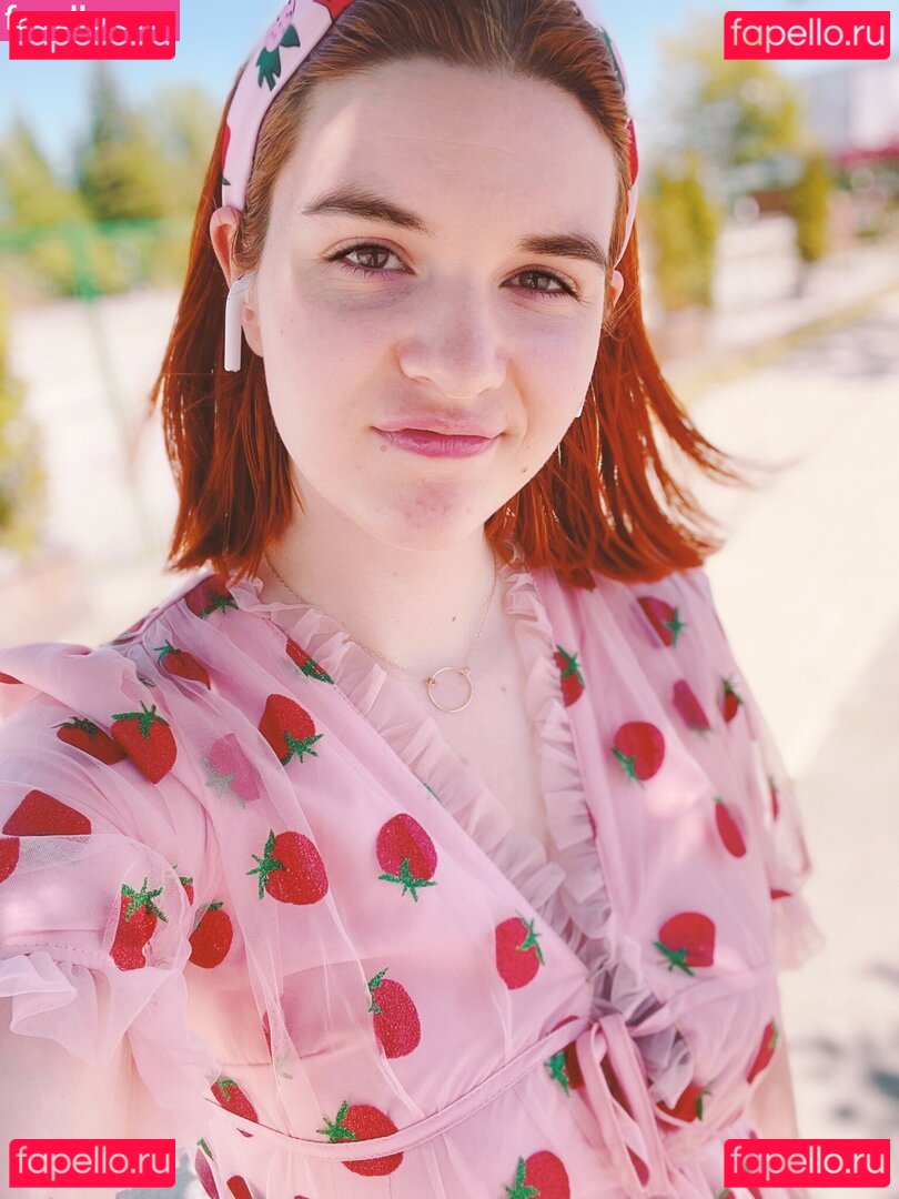 Sarah Z / heirrogant / marysuewriter / sarahz Nude Onlyfans Photo 13