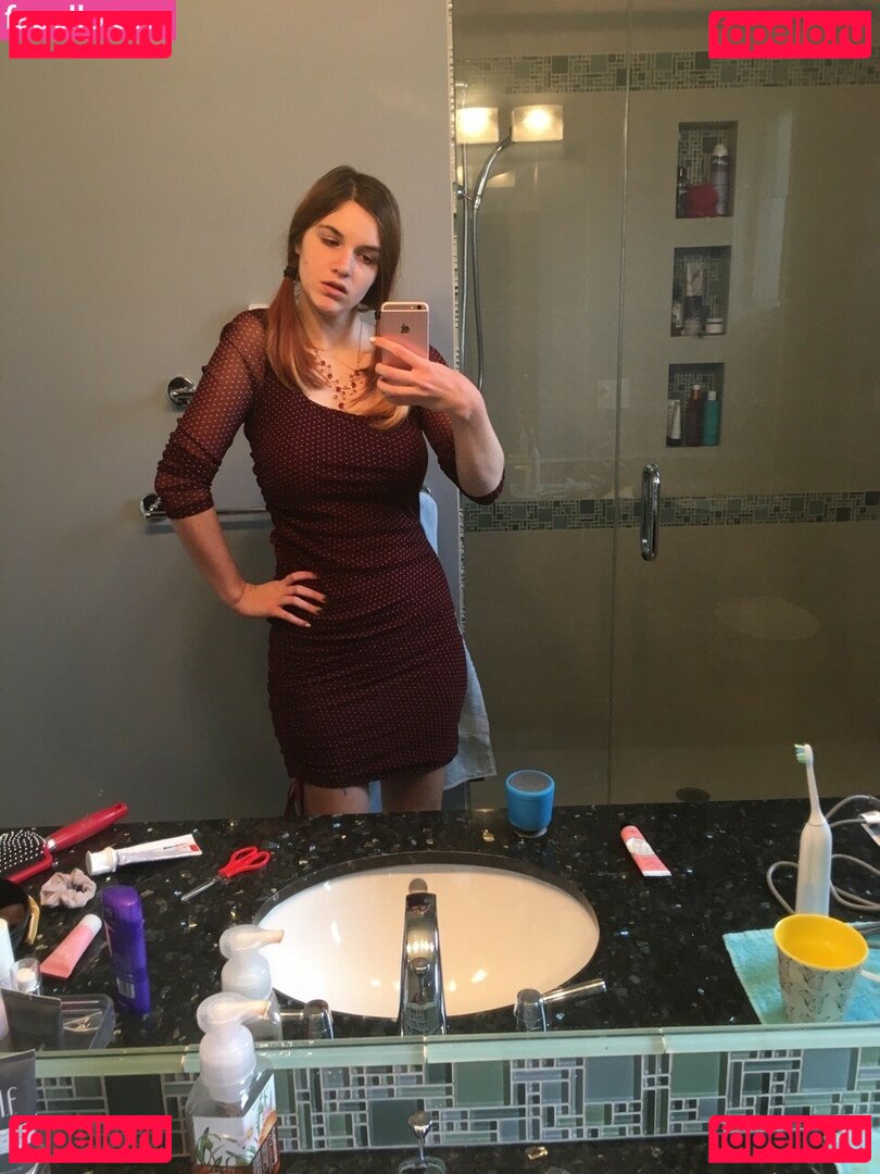 Sarah Z / heirrogant / marysuewriter / sarahz Nude Onlyfans Photo 5