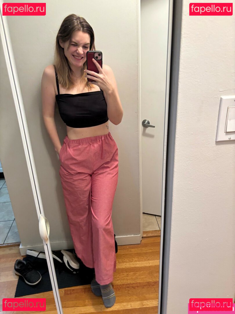 Sarah Z / heirrogant / marysuewriter / sarahz Nude Onlyfans Photo 4