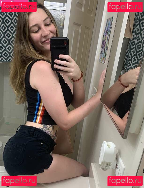 Princess Stef / Steffii / steffiiirose / steffiiirose1 Nude Onlyfans Photo 14