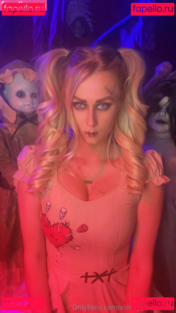 ashleyyloveemfc Onlyfans Photo Gallery 