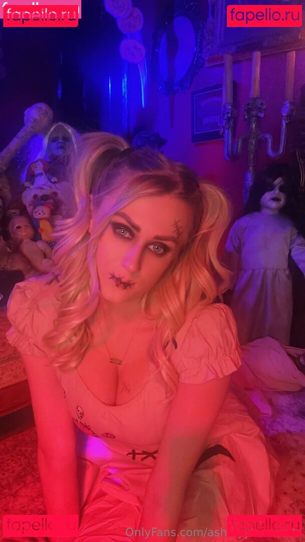 ashleyyloveemfc Onlyfans Photo Gallery 