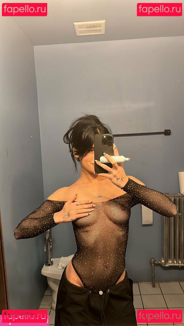 Nessa Barrett / nessabarrett Onlyfans Photo Gallery 