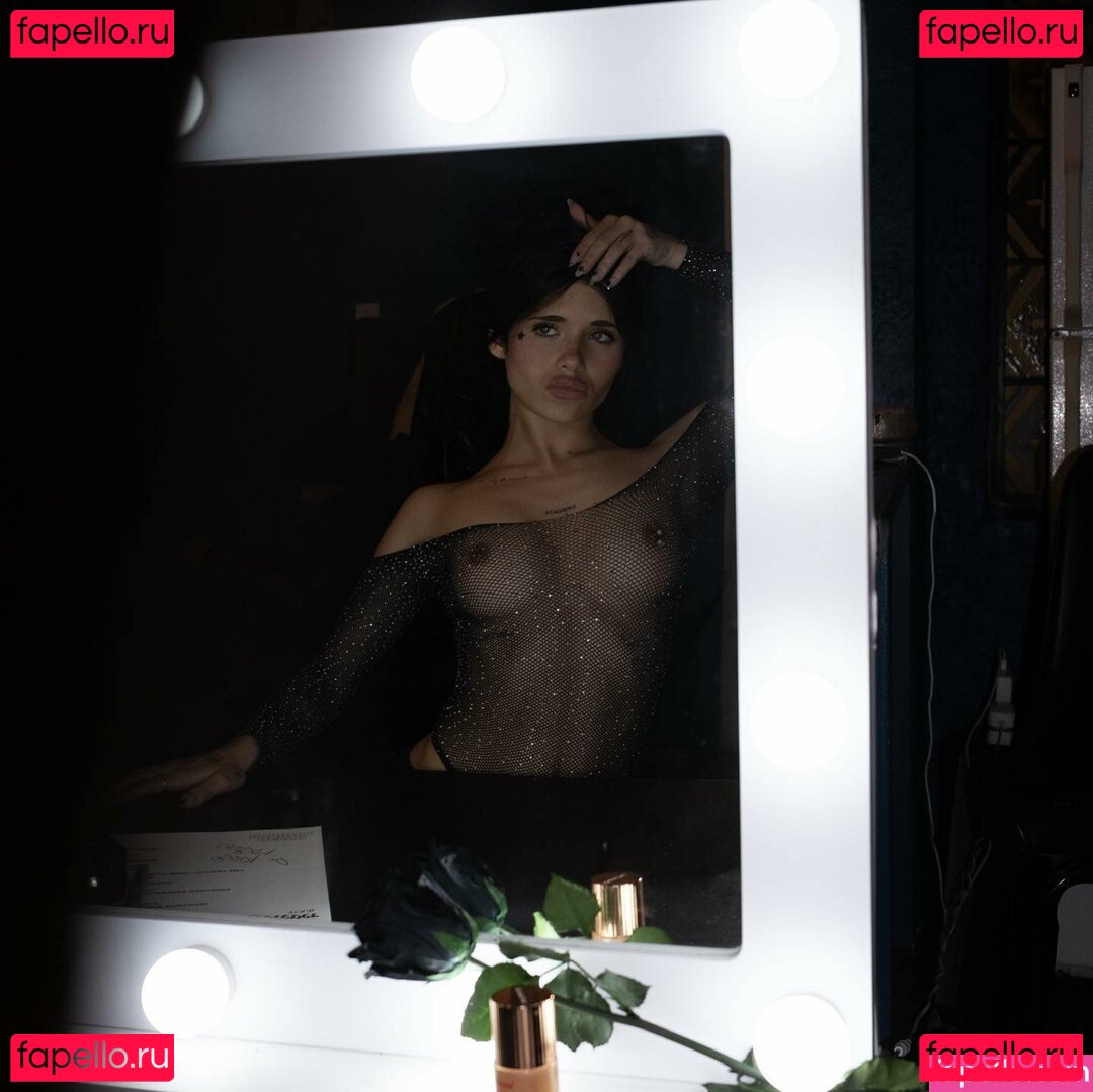 Nessa Barrett / nessabarrett Onlyfans Photo Gallery 