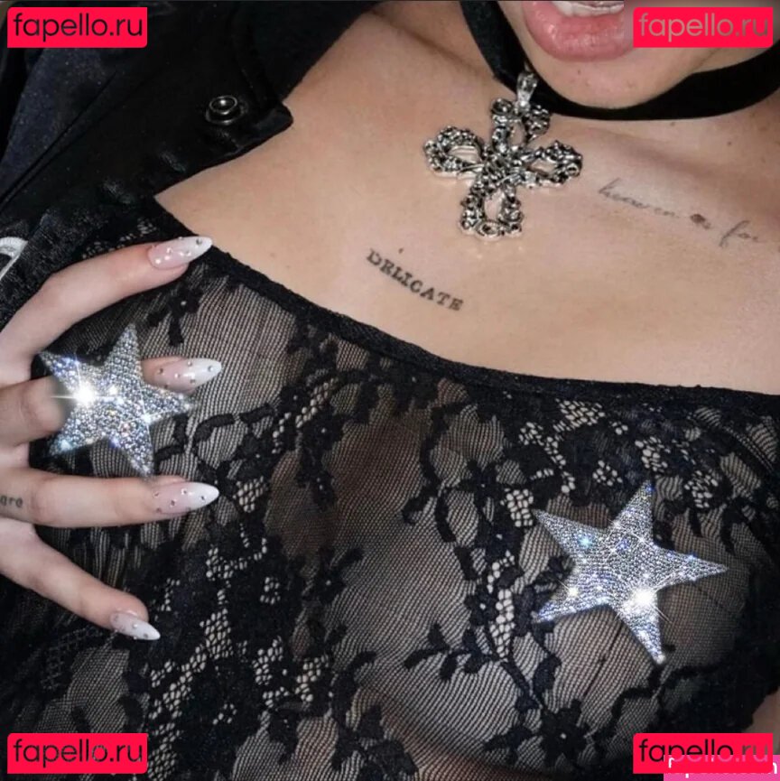 Nessa Barrett / nessabarrett Onlyfans Photo Gallery 