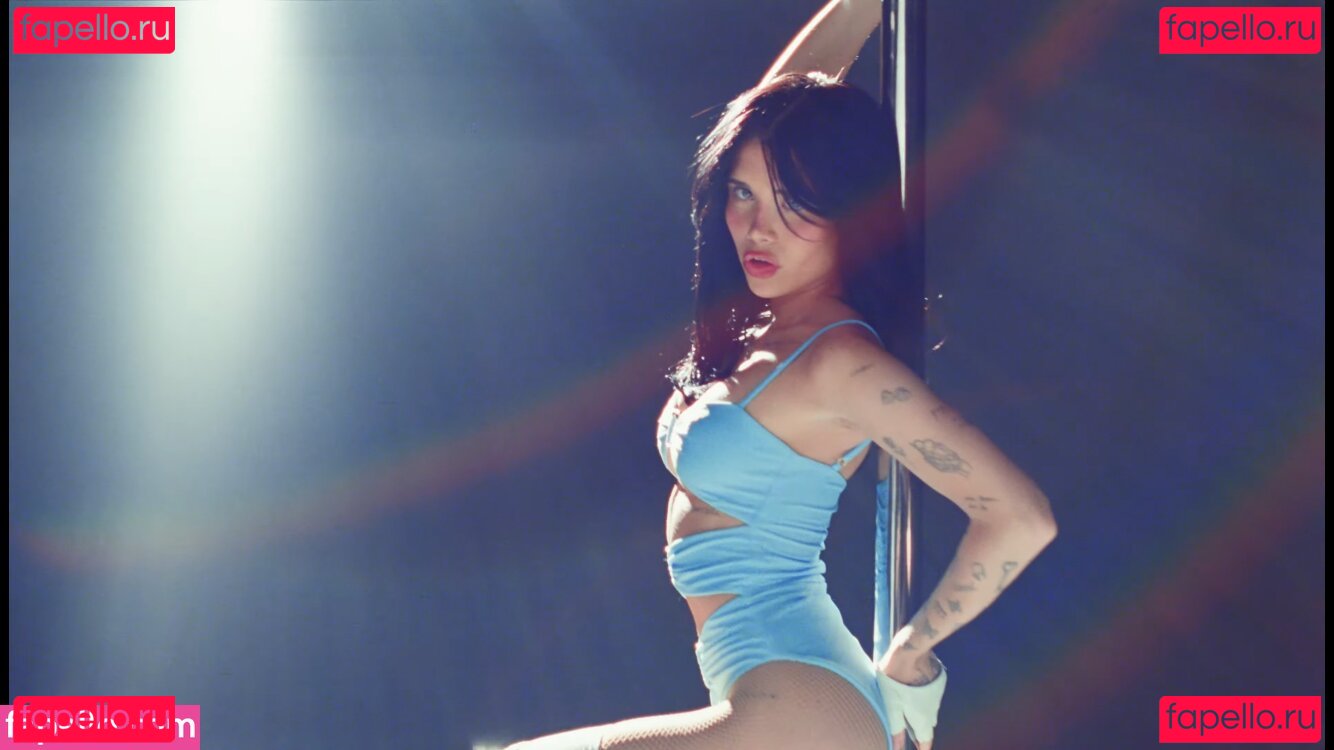 Nessa Barrett / nessabarrett Onlyfans Photo Gallery 