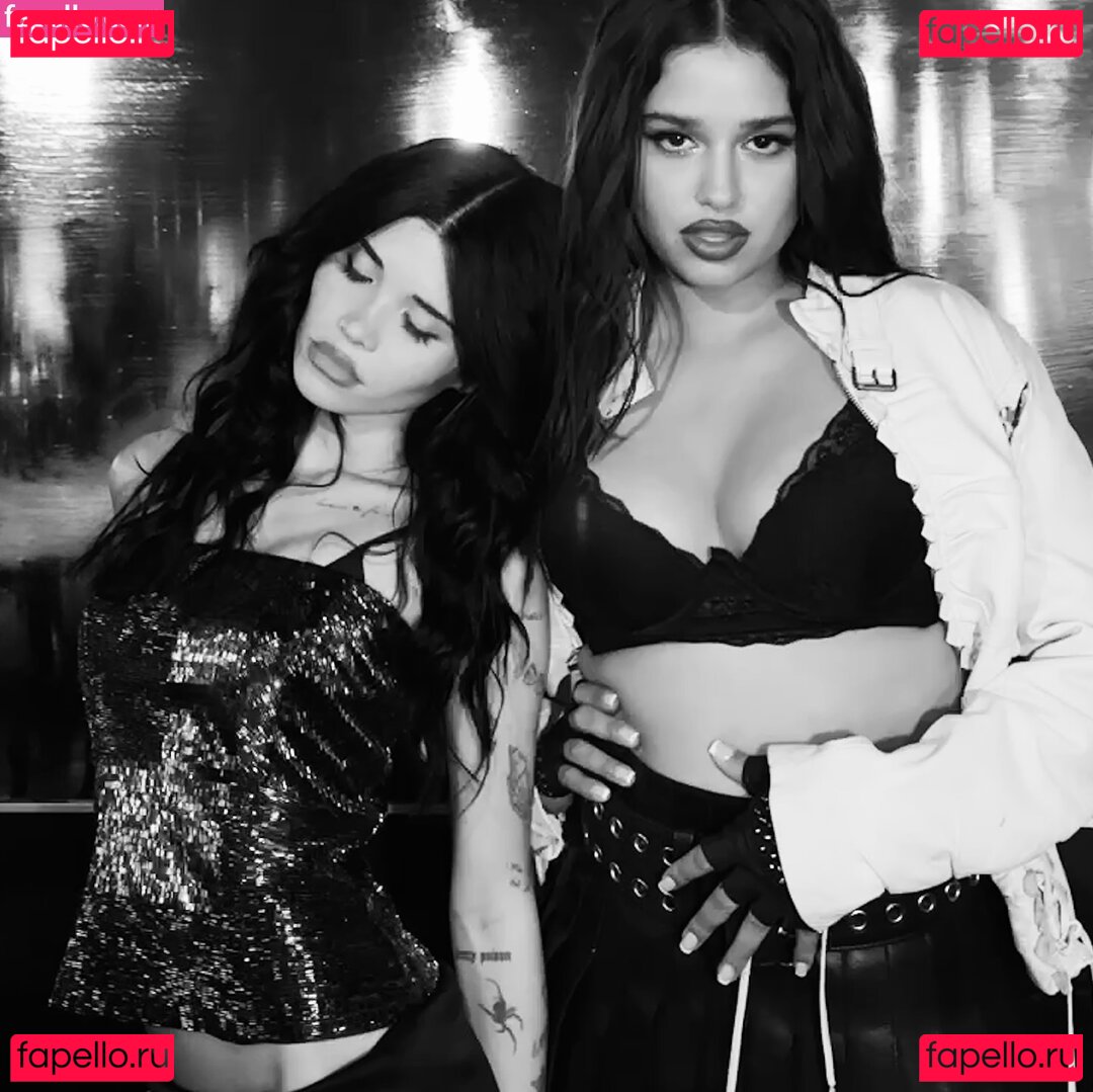 Nessa Barrett / nessabarrett Onlyfans Photo Gallery 