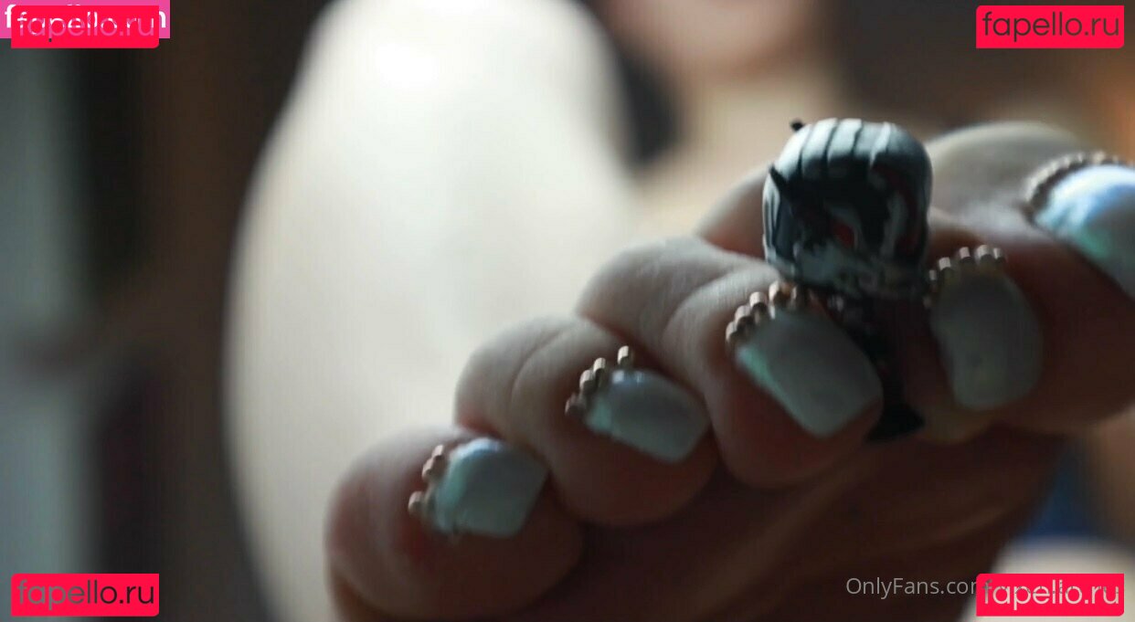 vixarches / vixen.arches Onlyfans Photo Gallery 