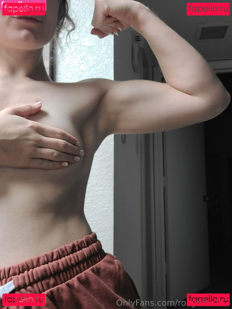 RobynFox153 Onlyfans Photo Gallery 