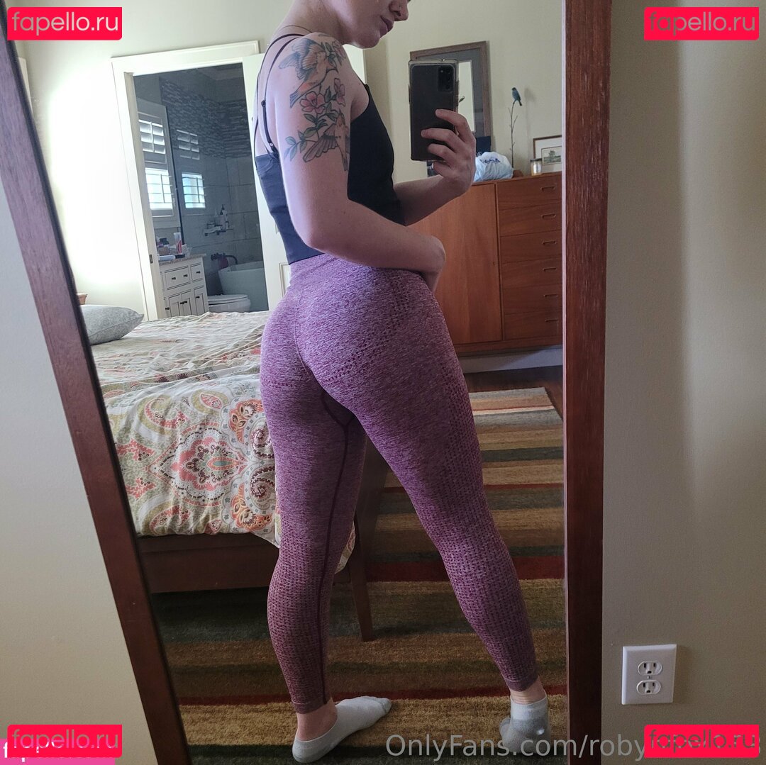 RobynFox153 Onlyfans Photo Gallery 