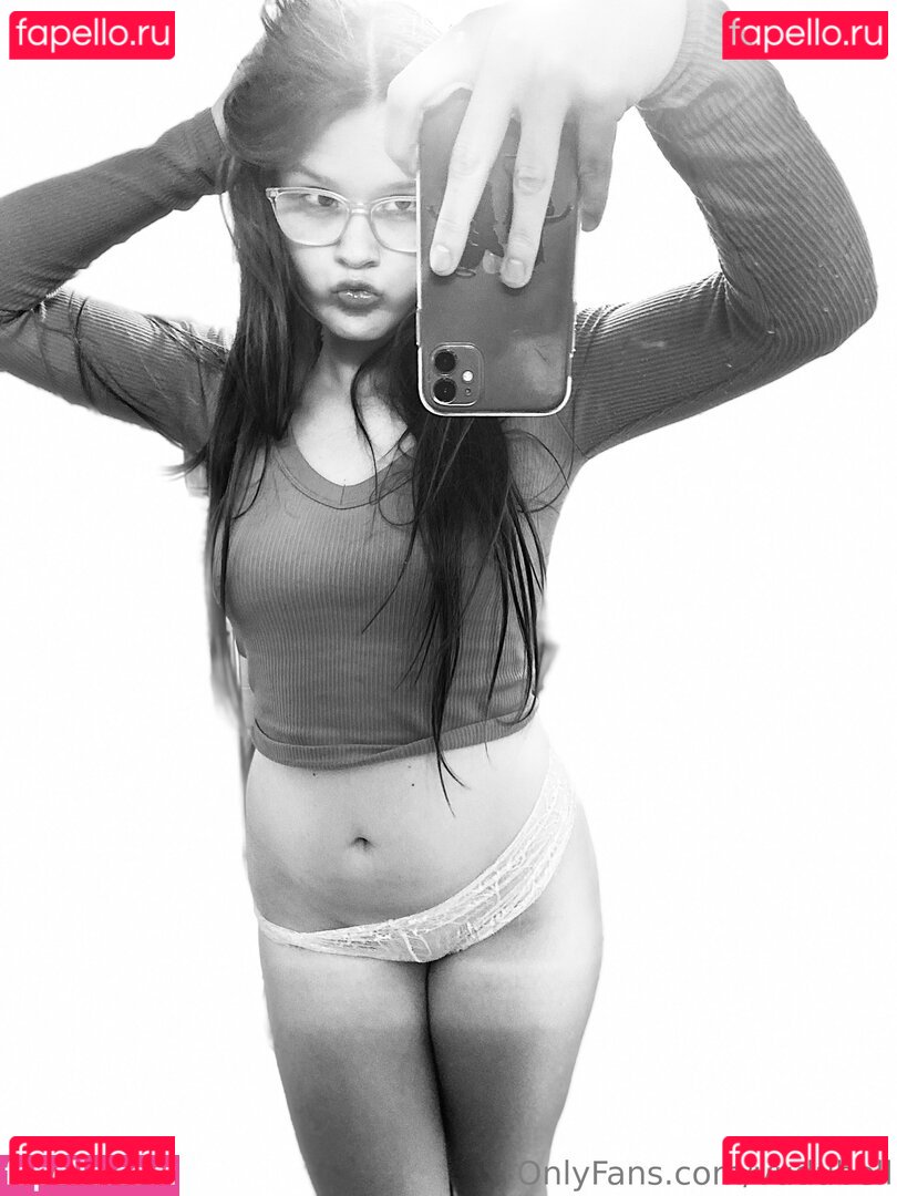 vudubell / vuduvd Onlyfans Photo Gallery 