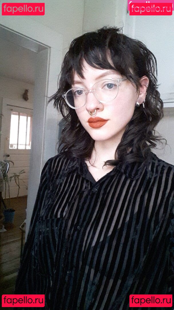 Pleasequietdown / evilmilk / milkyevil Onlyfans Photo Gallery 