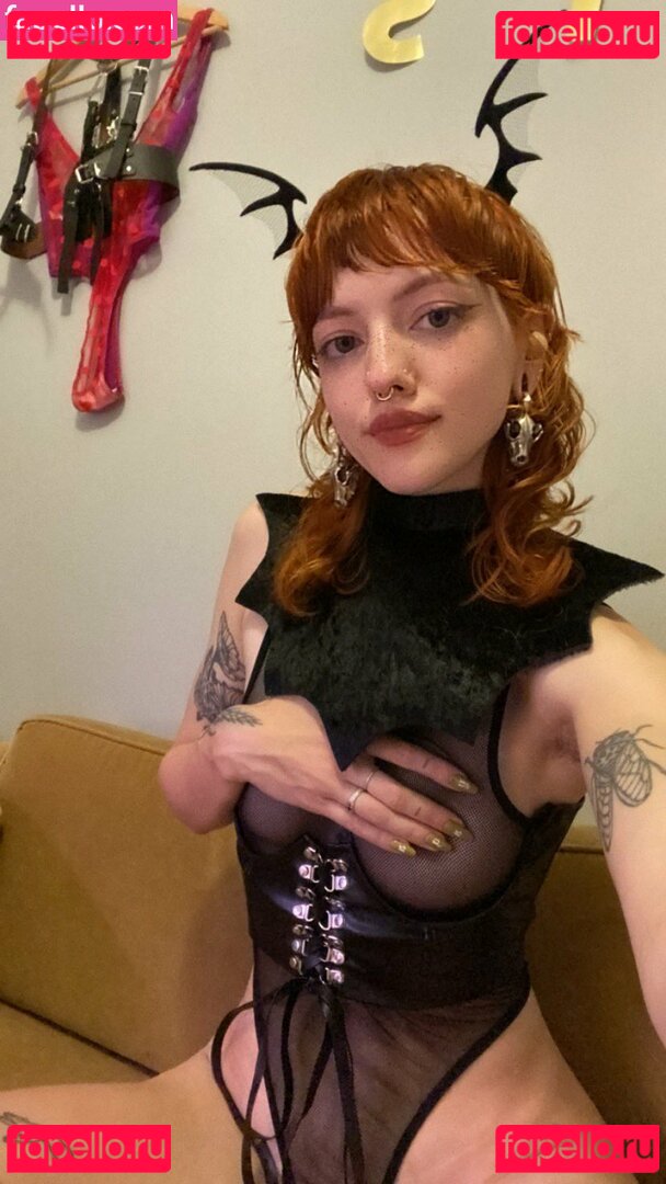 Pleasequietdown / evilmilk / milkyevil Onlyfans Photo Gallery 