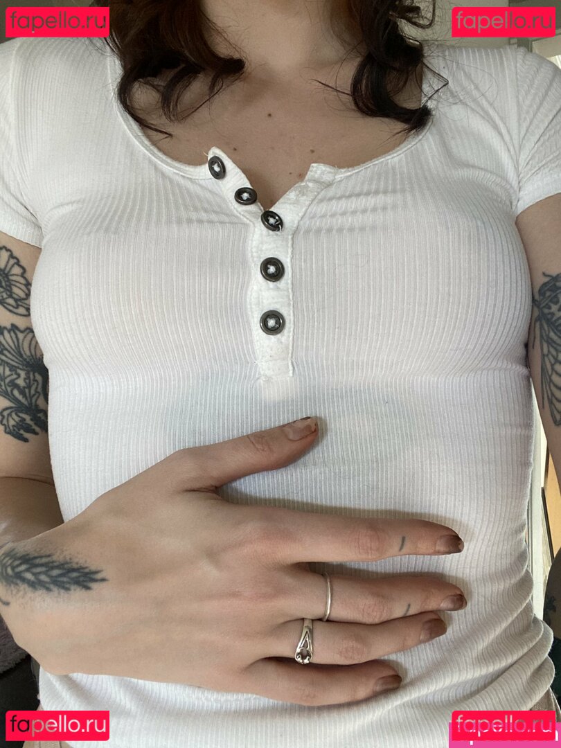 Pleasequietdown / evilmilk / milkyevil Onlyfans Photo Gallery 