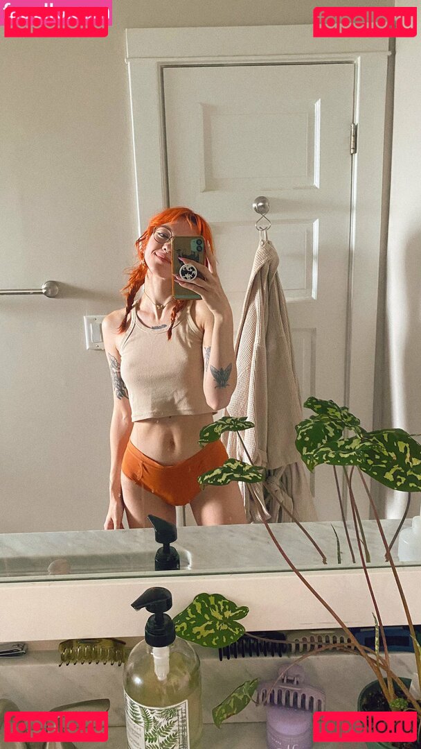 Pleasequietdown / evilmilk / milkyevil Onlyfans Photo Gallery 