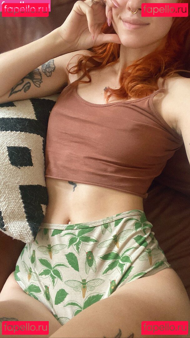 Pleasequietdown / evilmilk / milkyevil Onlyfans Photo Gallery 