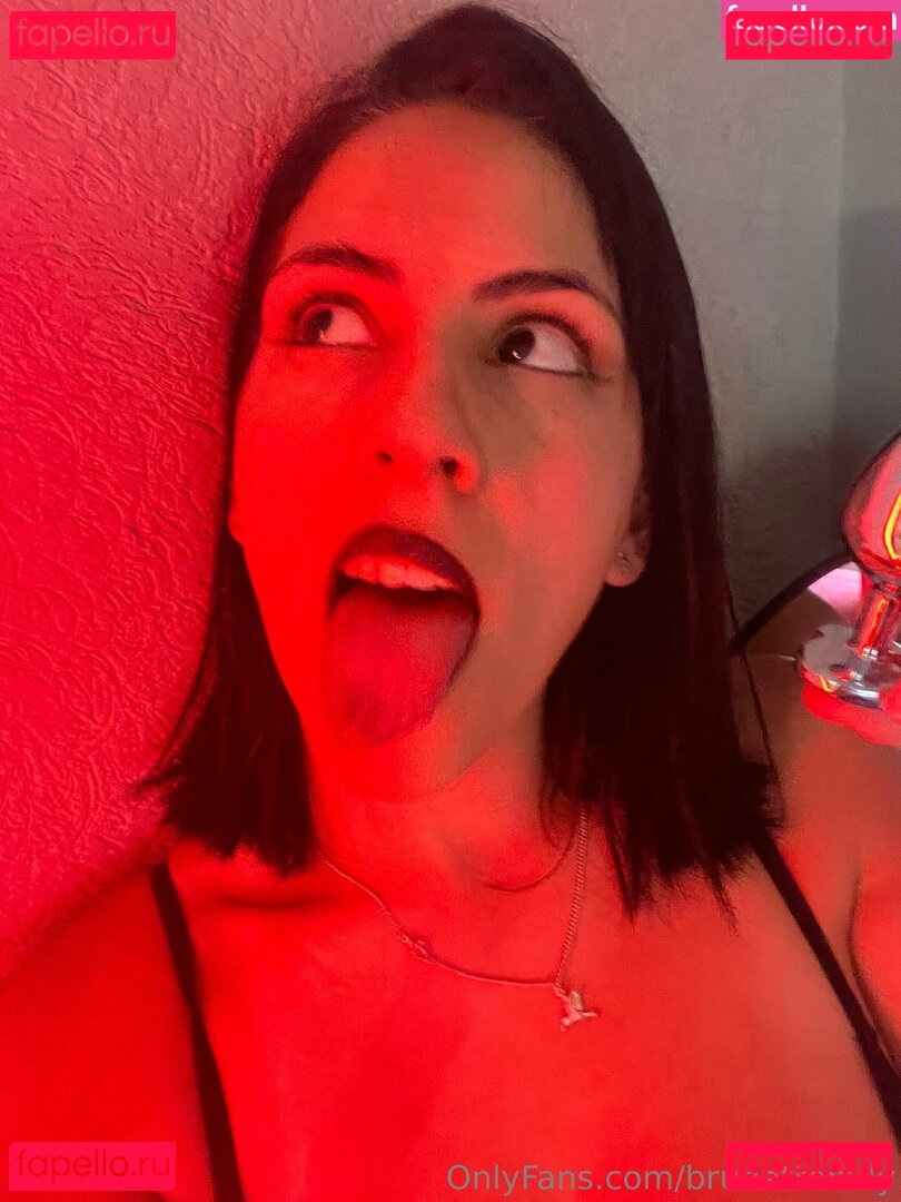 brunettemily / brunettemolly Onlyfans Photo Gallery 