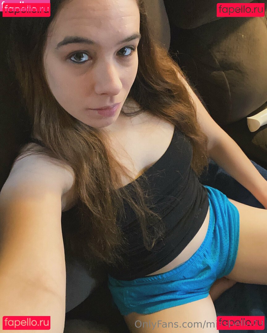 miss.bella230 / missbella23 Onlyfans Photo Gallery 