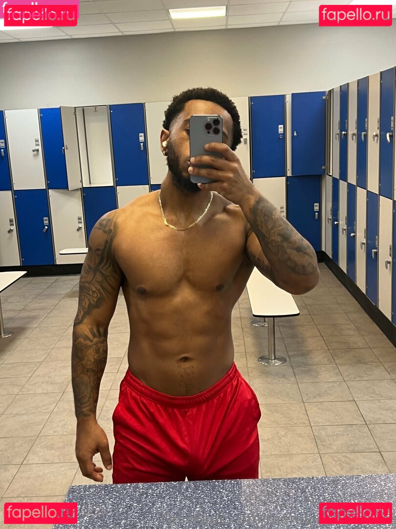 therealgees / therealgeesuave / therealgeesuavee Onlyfans Photo Gallery 