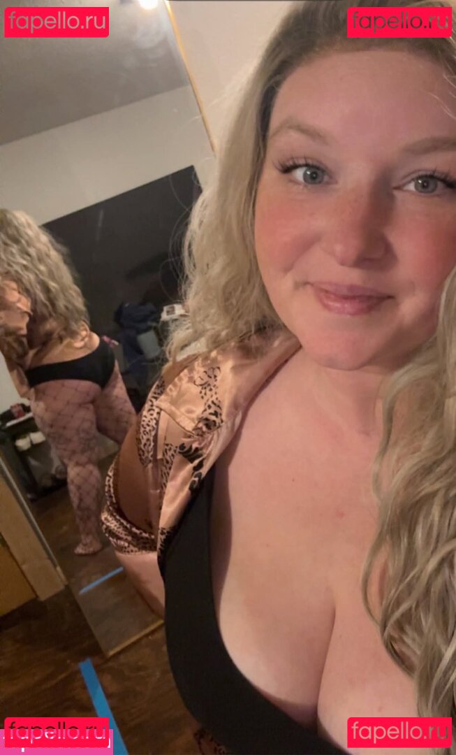 Mack Lana McCarty / macklana / macklanamccarthy0 Onlyfans Photo Gallery 