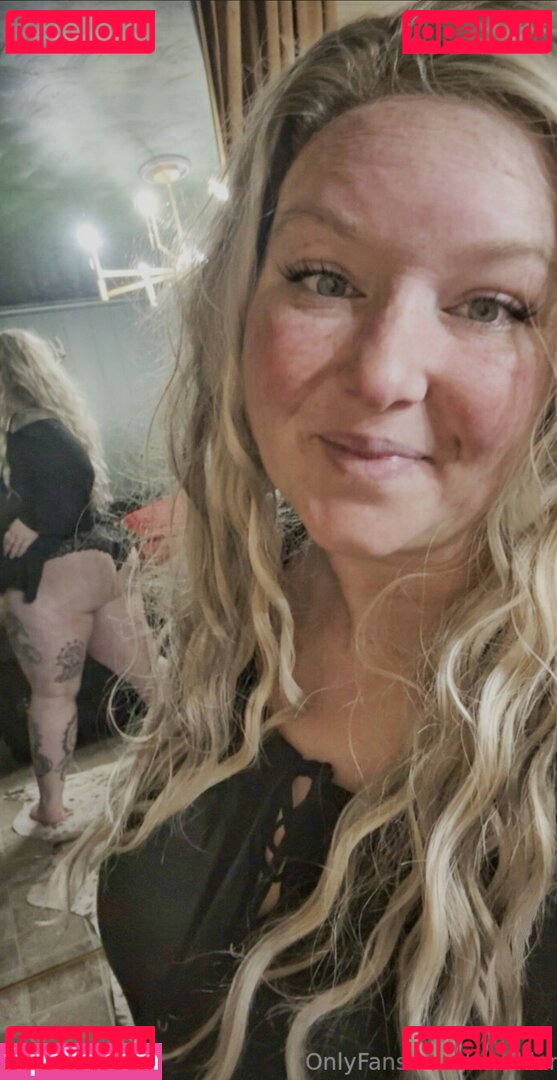 Mack Lana McCarty / macklana / macklanamccarthy0 Onlyfans Photo Gallery 