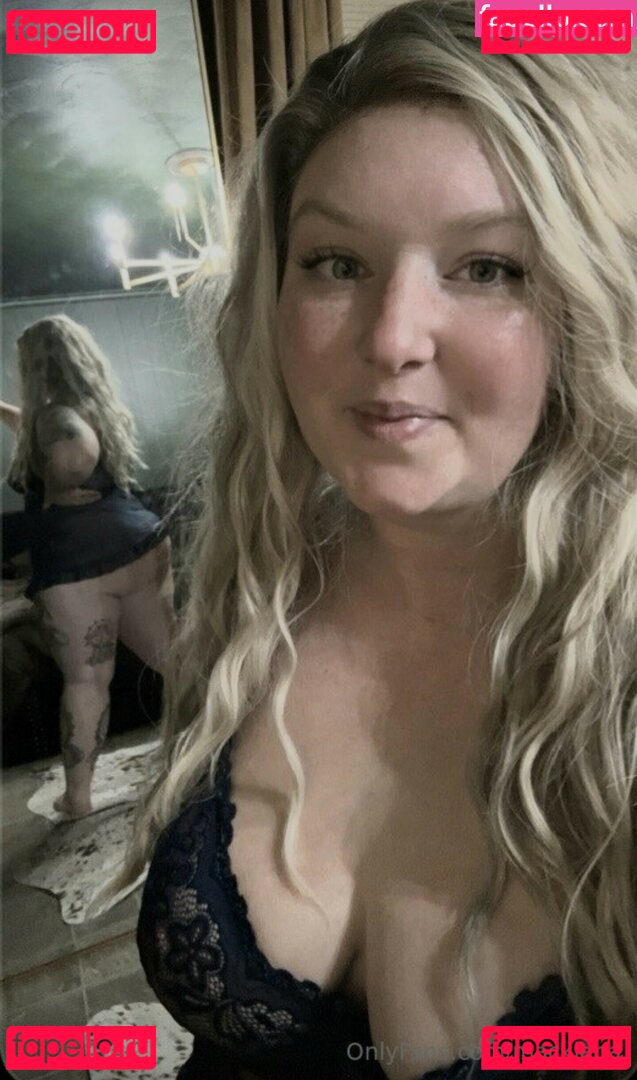 Mack Lana McCarty / macklana / macklanamccarthy0 Onlyfans Photo Gallery 