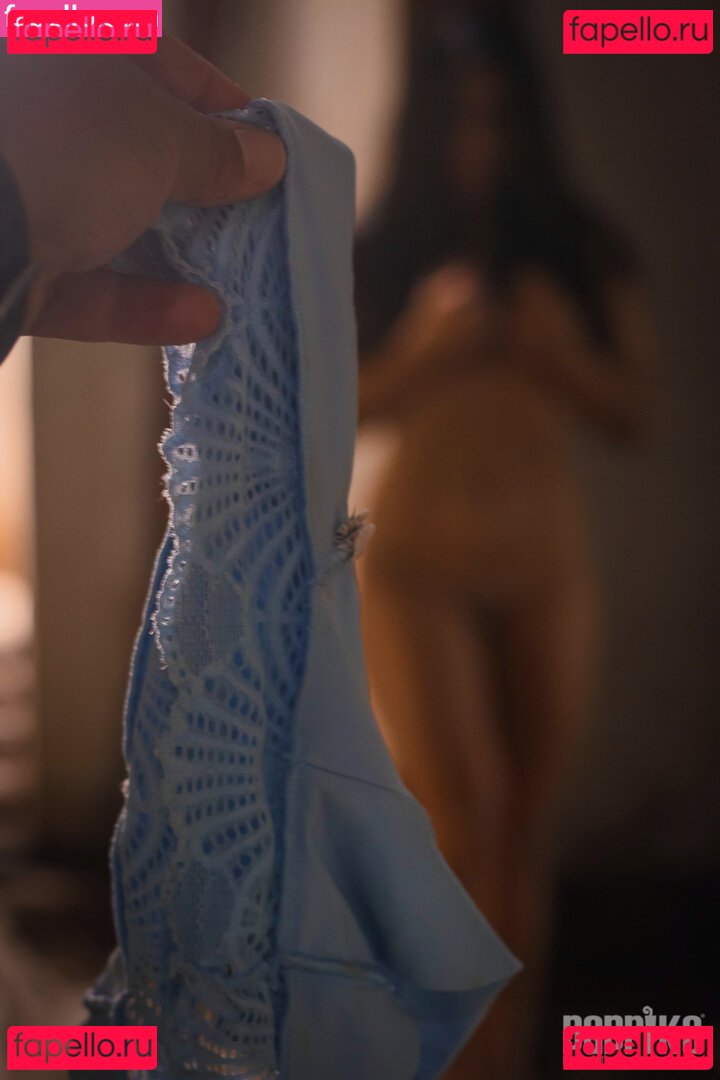 Ana Carolina / anacarolinatv / nahskyee Onlyfans Photo Gallery 