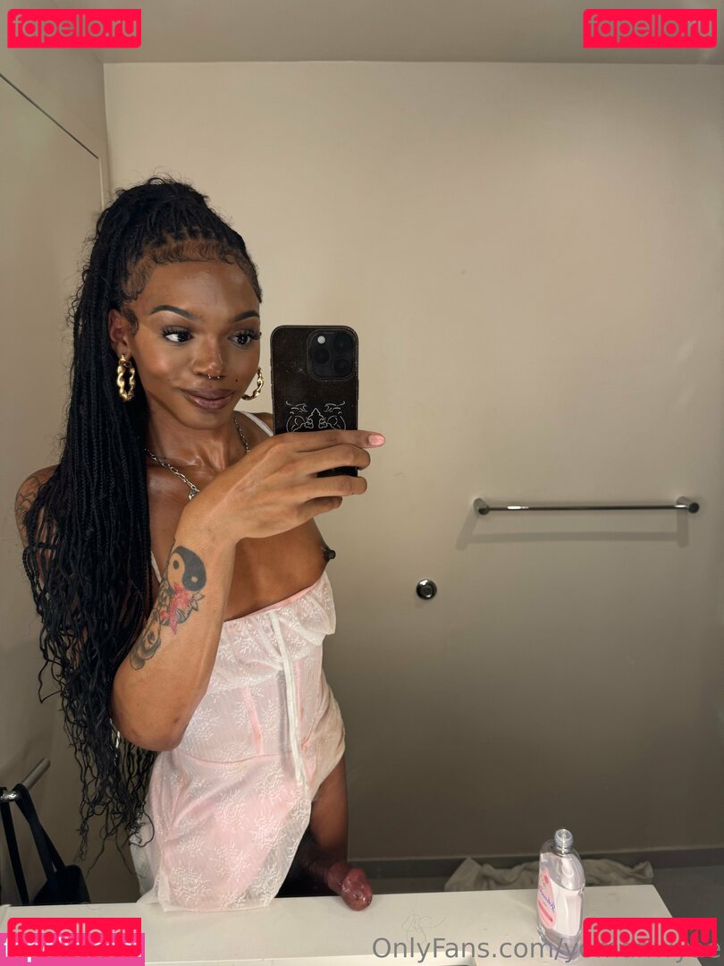 yomanwyae Onlyfans Photo Gallery 