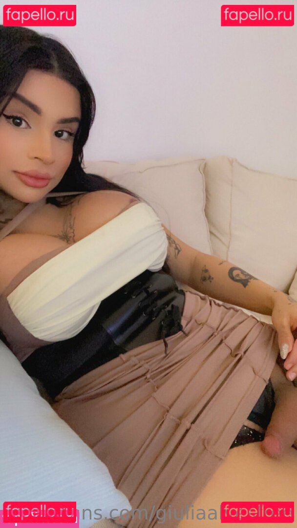 giuaalves_ / giuliaalvesfree Onlyfans Photo Gallery 