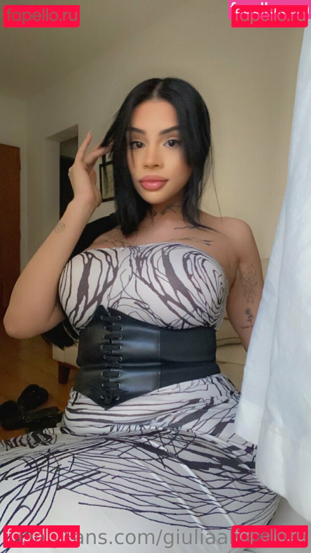 giuaalves_ / giuliaalvesfree Onlyfans Photo Gallery 