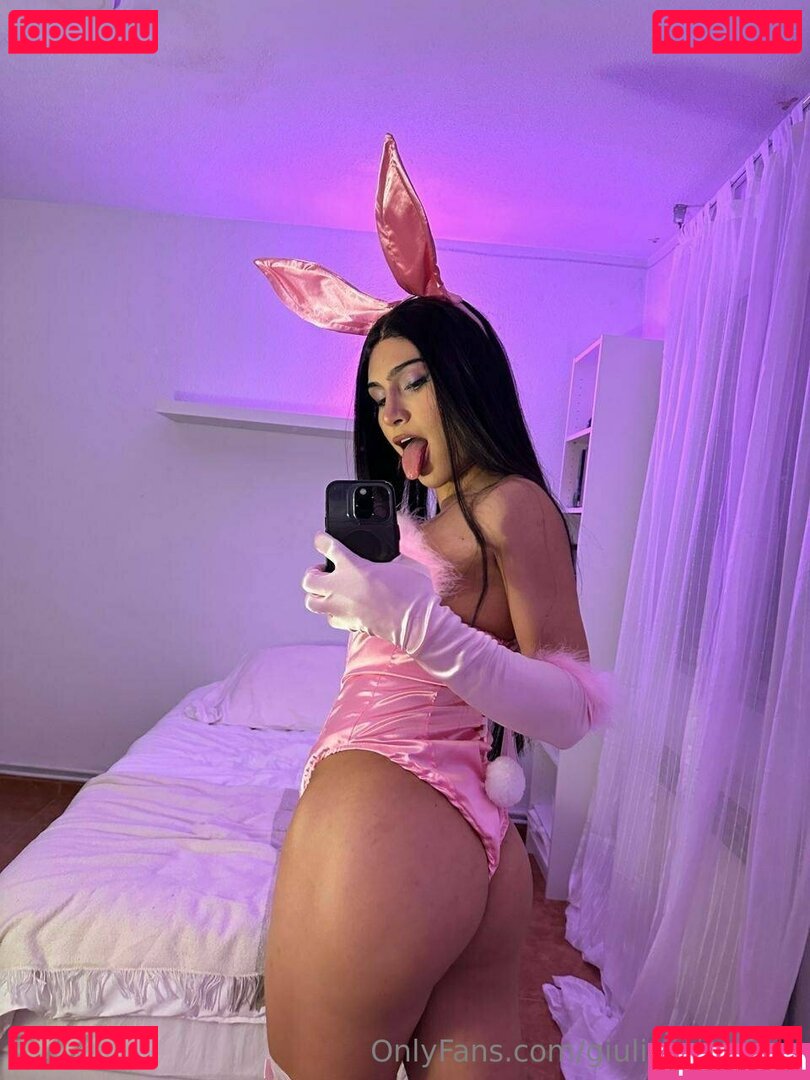 giuaalves_ / giuliaalvesfree Onlyfans Photo Gallery 