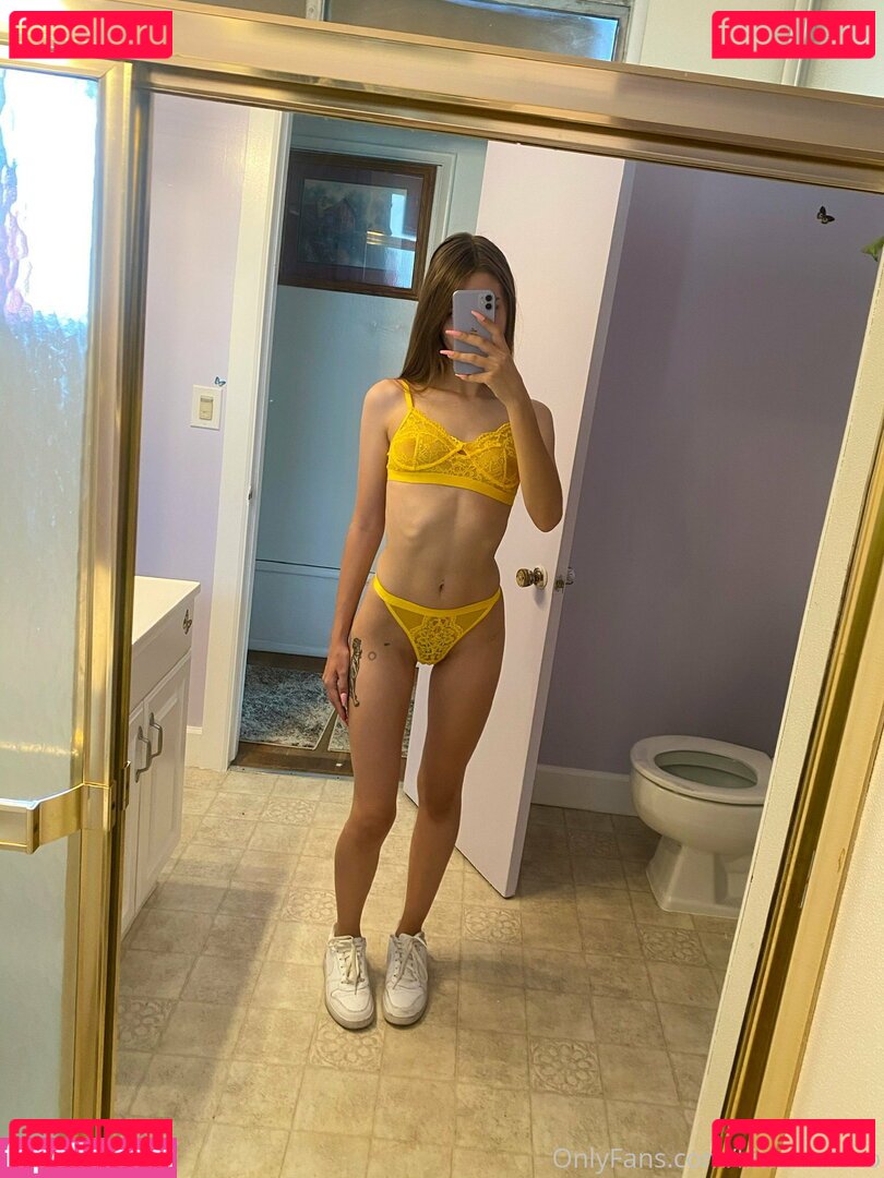 seraphkitten / seraphkittenfree Onlyfans Photo Gallery 