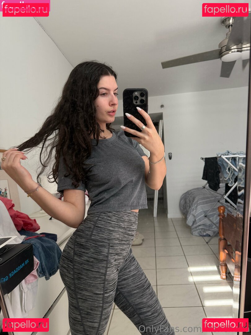 Frenchava / favalayva / frenchsoul / https: Onlyfans Photo Gallery 