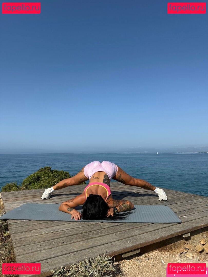 ilona_ray / ilonaradaviciute Onlyfans Photo Gallery 