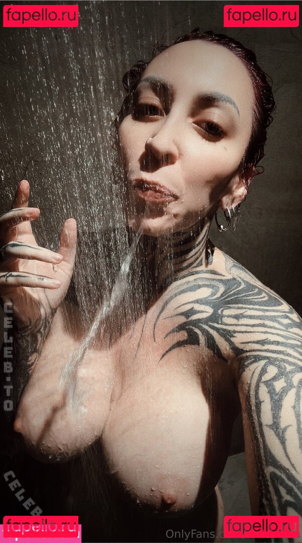 Vivid Vivka / vividvivka Onlyfans Photo Gallery 