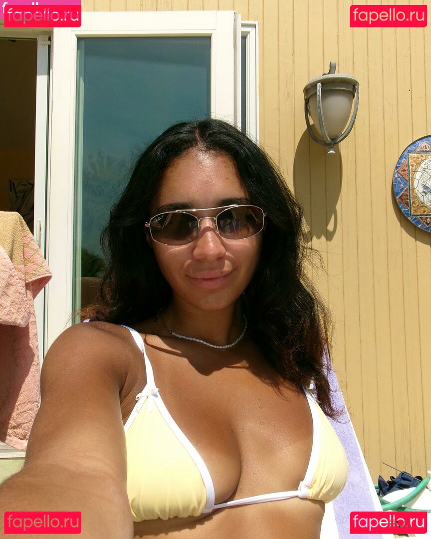 Genna Barton / gennabarton / gennabarton_ Onlyfans Photo Gallery 