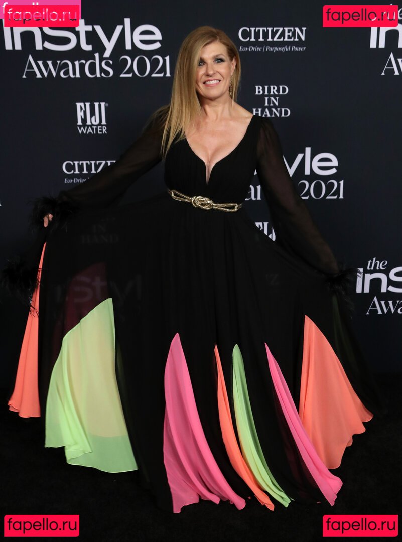 Connie Britton / conniebritton Onlyfans Photo Gallery 