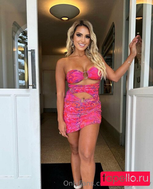 Lara Skye / Lara gya / _laraskye_ / laraskye Nude Onlyfans Photo 38