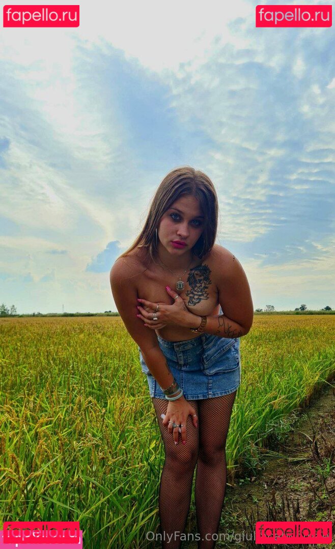 giulia.cattapan / giuliacatwoman Onlyfans Photo Gallery 