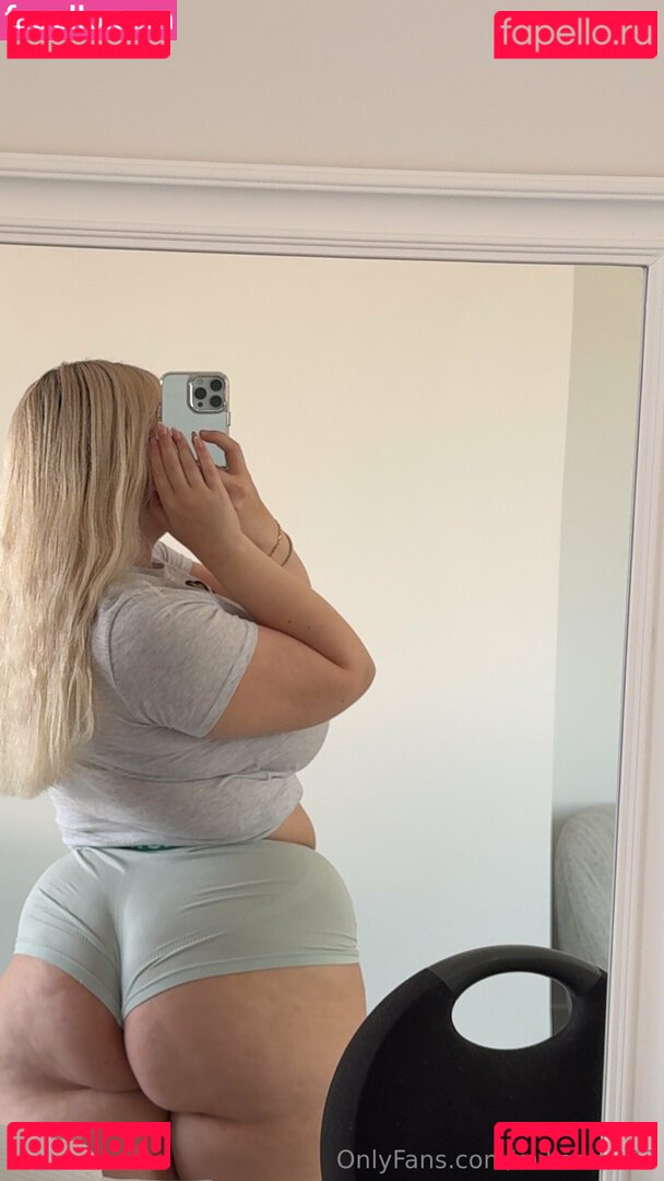 mikaela222 Nude Onlyfans Photo 32