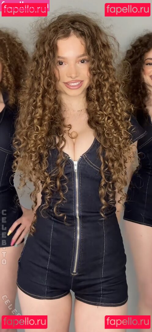 Sunday Kalogeras / sundaykalogeras Onlyfans Photo Gallery 