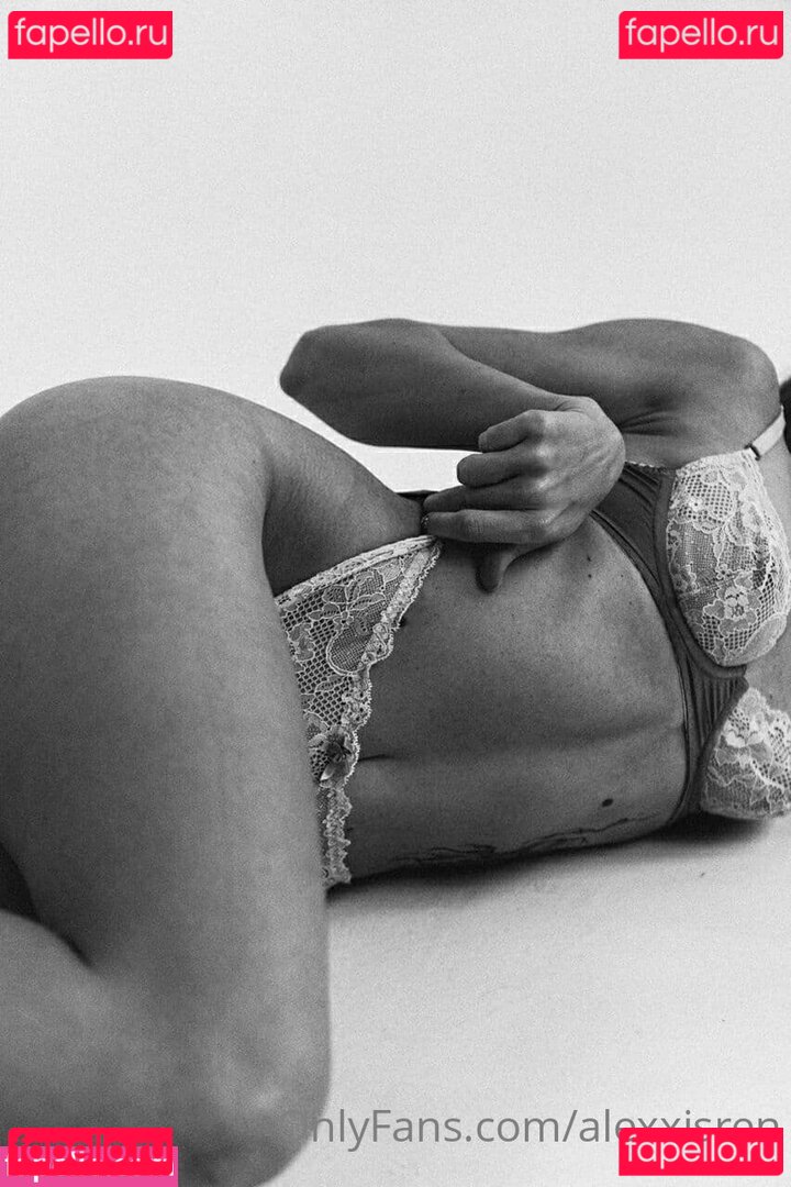 alexisren / alexxisren Onlyfans Photo Gallery 