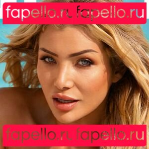 Melody Haase / melodyraabbit Onlyfans Photo Gallery 