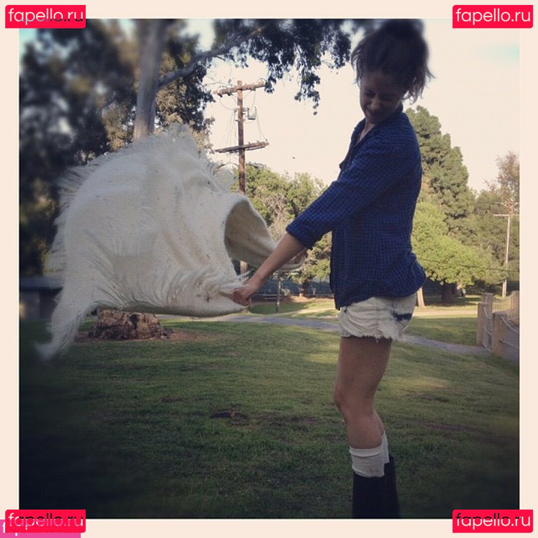 Amanda Crew / amandacrew / stewardess.amanda Onlyfans Photo Gallery 