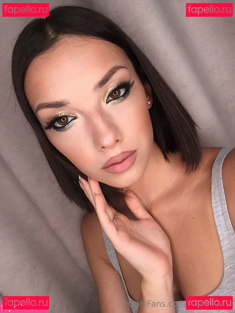 yuliiaaaaa Onlyfans Photo Gallery 