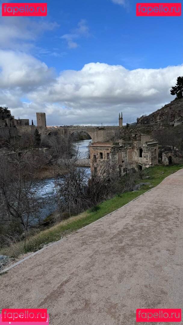 yourwhitetulip / yourwhitetulip1 Onlyfans Photo Gallery 