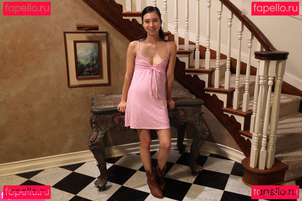 Amber Angel / Amberxangel / amberxoangelxo Onlyfans Photo Gallery 